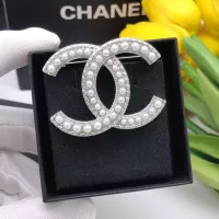 $32.00 USD Chanel Brooches For Women #1337054