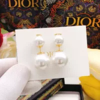$25.00 USD Christian Dior Earrings For Women #1337363