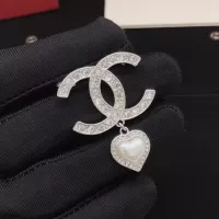 $29.00 USD Chanel Brooches For Women #1337695