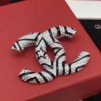 $32.00 USD Chanel Brooches For Women #1337705