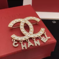 $32.00 USD Chanel Brooches For Women #1337707