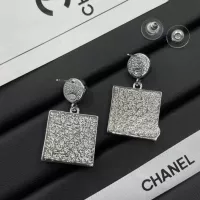 $25.00 USD Chanel Earrings For Women #1337998
