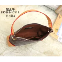 $25.00 USD Louis Vuitton Messenger Bags For Women #1338551
