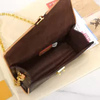$38.00 USD Louis Vuitton Messenger Bags For Women #1338572