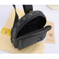 $41.00 USD Louis Vuitton Messenger Bags For Men #1338577