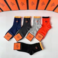 $27.00 USD Hermes Socks #1338635