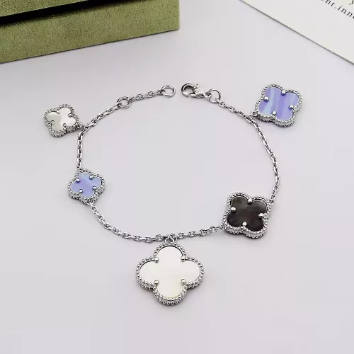 Van Cleef &amp; Arpels Bracelets For Women #1344169 $32.00 USD, Wholesale Replica Van Cleef &amp; Arpels Bracelets