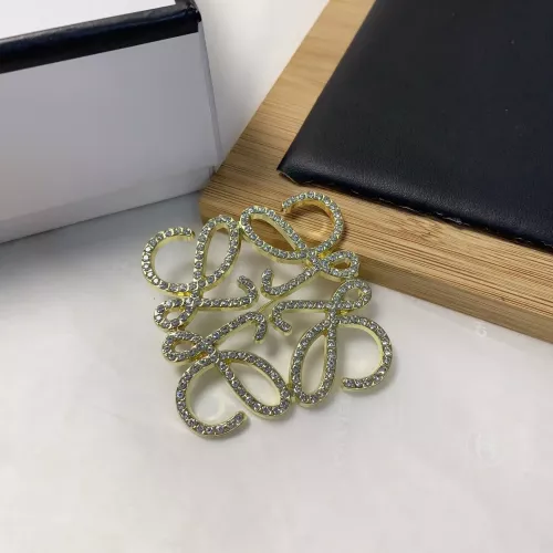 LOEWE Brooches For Women #1344865 $25.00 USD, Wholesale Replica LOEWE Brooches