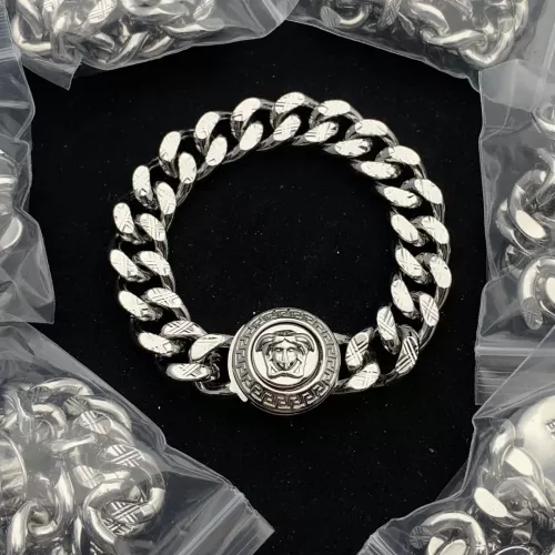 Versace Bracelets #1345529 $27.00 USD, Wholesale Replica Versace Bracelets
