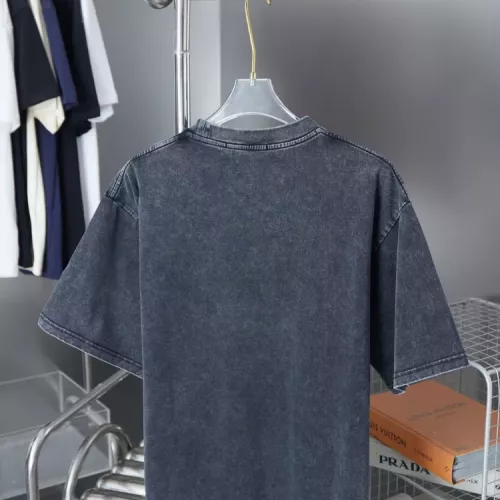 Replica Louis Vuitton LV T-Shirts Short Sleeved For Unisex #1348822 $39.00 USD for Wholesale