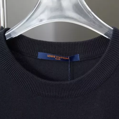 Replica Louis Vuitton LV T-Shirts Short Sleeved For Unisex #1349700 $42.00 USD for Wholesale