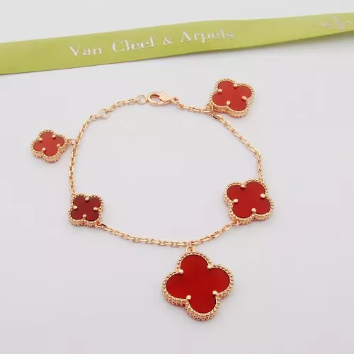 Van Cleef &amp; Arpels Bracelets For Women #1351186 $32.00 USD, Wholesale Replica Van Cleef &amp; Arpels Bracelets