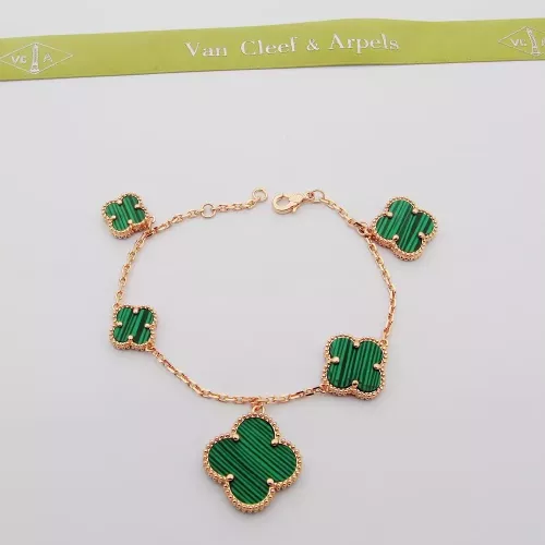 Van Cleef &amp; Arpels Bracelets For Women #1351189 $32.00 USD, Wholesale Replica Van Cleef &amp; Arpels Bracelets