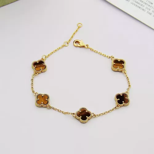Van Cleef &amp; Arpels Bracelets For Women #1351322 $29.00 USD, Wholesale Replica Van Cleef &amp; Arpels Bracelets