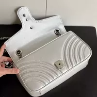 $80.00 USD Gucci AAA Quality Messenger Bags For Women #1344371