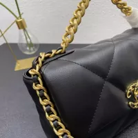 $92.00 USD Chanel AAA Quality Messenger Bags For Women #1344680