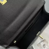 $92.00 USD Chanel AAA Quality Messenger Bags For Women #1344682