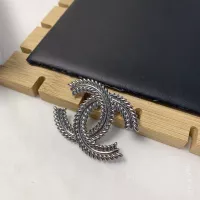 $23.00 USD Chanel Brooches For Women #1344822