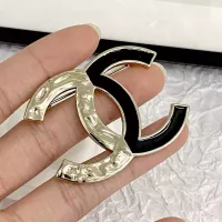 $32.00 USD Chanel Brooches For Women #1344876