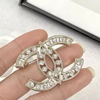 $32.00 USD Chanel Brooches For Women #1344877