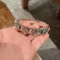 $32.00 USD Van Cleef & Arpels Bracelets #1344891