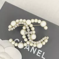 $36.00 USD Chanel Brooches For Women #1344894