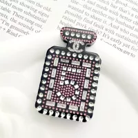 $42.00 USD Chanel Brooches For Women #1344917