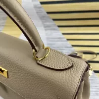 $108.00 USD Hermes AAA Quality Handbags For Women #1345535