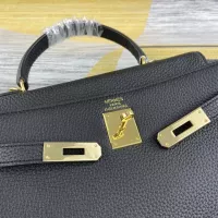 $108.00 USD Hermes AAA Quality Handbags For Women #1345542