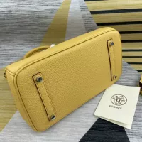 $105.00 USD Hermes AAA Quality Handbags For Women #1345549