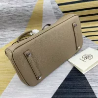 $105.00 USD Hermes AAA Quality Handbags For Women #1345589
