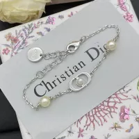 $23.00 USD Christian Dior Bracelets For Women #1345738