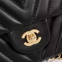 $80.00 USD Chanel AAA Quality Messenger Bags In Gold For Women #1345943