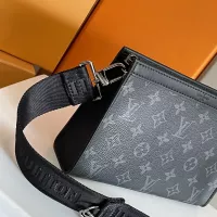 $130.00 USD Louis Vuitton AAA Man Messenger Bags #1349148