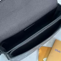 $132.00 USD Louis Vuitton AAA Man Messenger Bags #1349156