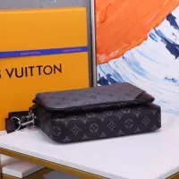 $132.00 USD Louis Vuitton AAA Man Messenger Bags #1349157