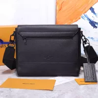 $172.00 USD Louis Vuitton AAA Man Messenger Bags #1349209