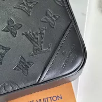 $182.00 USD Louis Vuitton AAA Man Messenger Bags #1349216