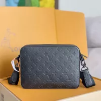 $202.00 USD Louis Vuitton AAA Man Messenger Bags #1349237