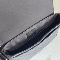 $132.00 USD Louis Vuitton AAA Man Messenger Bags #1349381