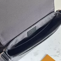 $132.00 USD Louis Vuitton AAA Man Messenger Bags #1349382