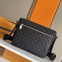 $165.00 USD Louis Vuitton AAA Man Messenger Bags #1349387