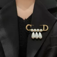 $32.00 USD Christian Dior Brooches For Women #1350969