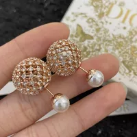 $32.00 USD Christian Dior Earrings For Women #1352109