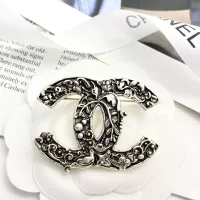 $34.00 USD Chanel Brooches For Women #1352277