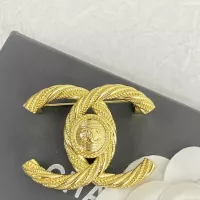 $32.00 USD Chanel Brooches For Women #1352280