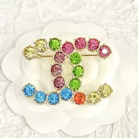 $32.00 USD Chanel Brooches For Women #1352360