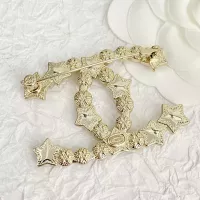 $40.00 USD Chanel Brooches For Women #1352363