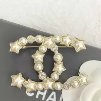 $40.00 USD Chanel Brooches For Women #1352363