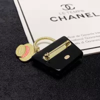 $45.00 USD Chanel Brooches For Women #1352414
